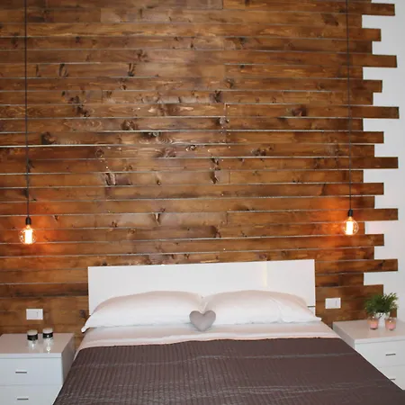 فندق مبيت وإفطار Girovagando 4*